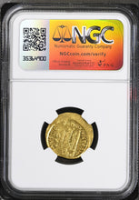 Load image into Gallery viewer, Byzantine Empire. Phocas 602-610 A.D. AV Solidus - James Beach Rare Coins
