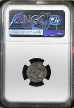 Load image into Gallery viewer, Roman Republic. L. Censorinus, c.82 B.C. AR Denarius - James Beach Rare Coins
