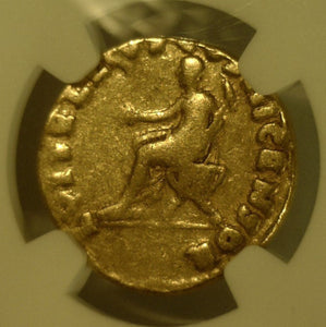 Roman Empire. Vitellius 69 A.D. AV Aureus