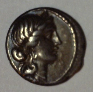 Roman Imperatorial. Julius Caesar Died 44 B.C. AR Denarius of 49-44 B.C.
